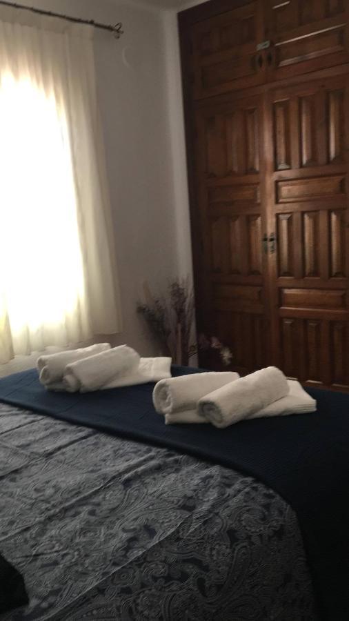 4 Persoons Bungalow Met Gemeenschappelijk Zwembad Теулада Экстерьер фото